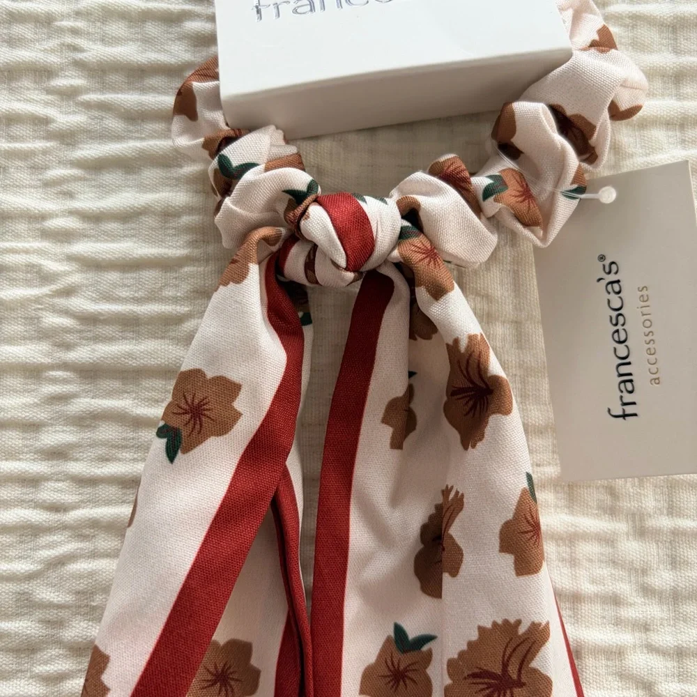 Francesca's Collections Cream and Rust Floral‎ Scarf Scrunchie